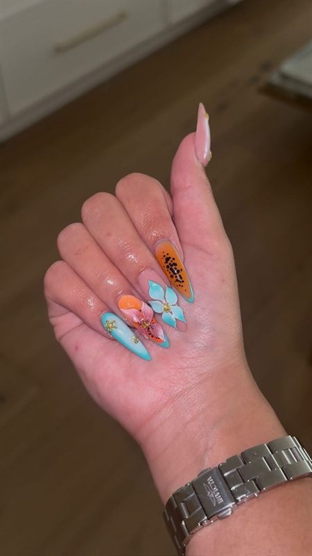 Nails by Malani - Island Tropics