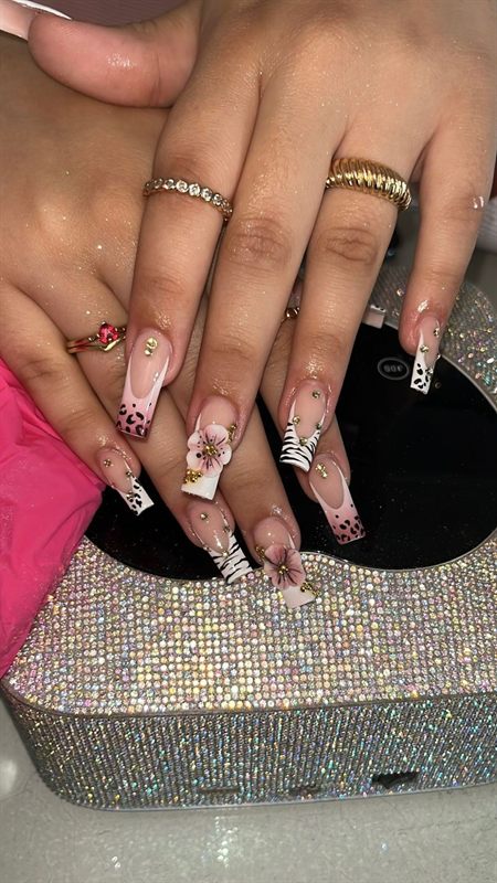 Nails by Malani - Safari Florals